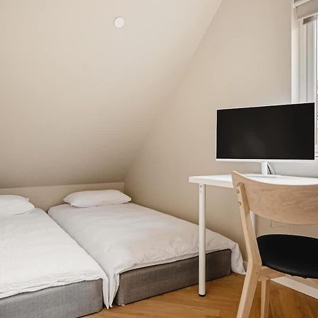 Dinbnb Apartments I Mid-City Luxury With Mini Balcony And Smart Tv & Sound System Bergen Exterior foto